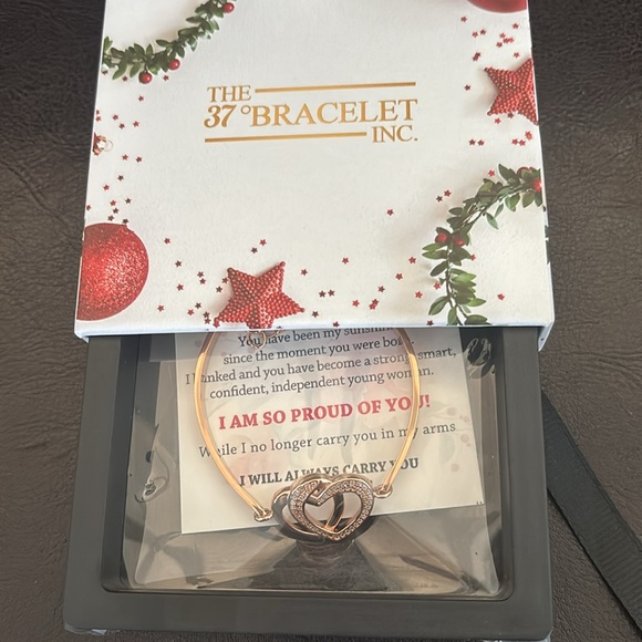 Rose Gold Tone Heart Bracelet - Picture 5 of 5